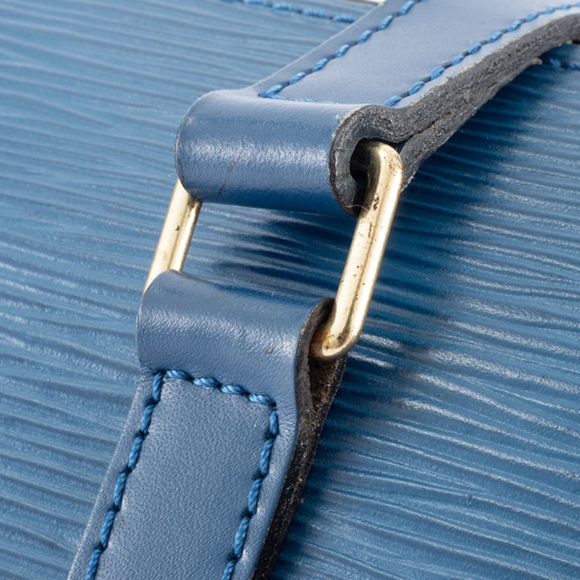 Louis Vuitton Epi Toledo Blue Epi Leather Handbag (Pre-Owned)