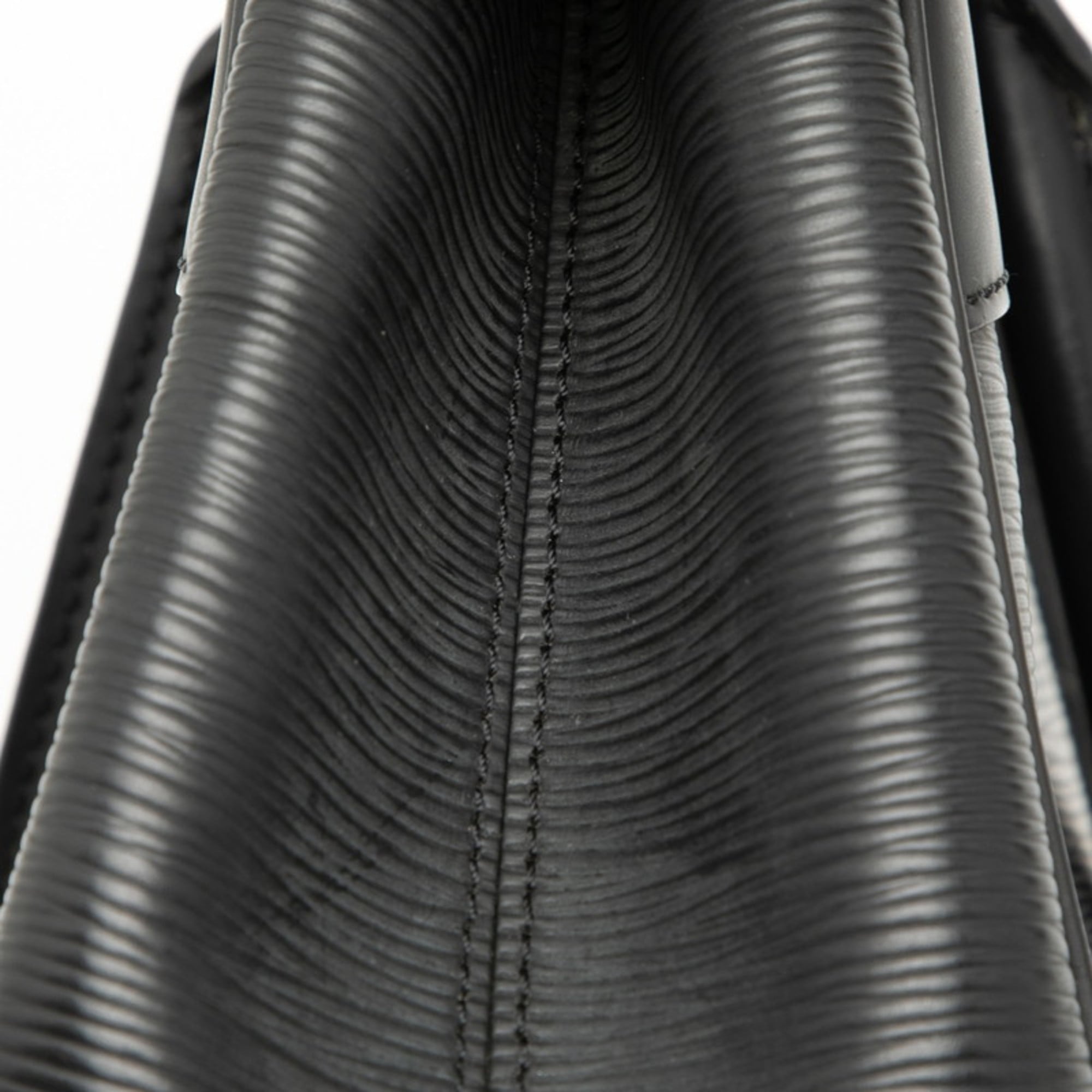 Louis Vuitton Black Noir Leather Handbag Tote Bag (Pre-Owned)
