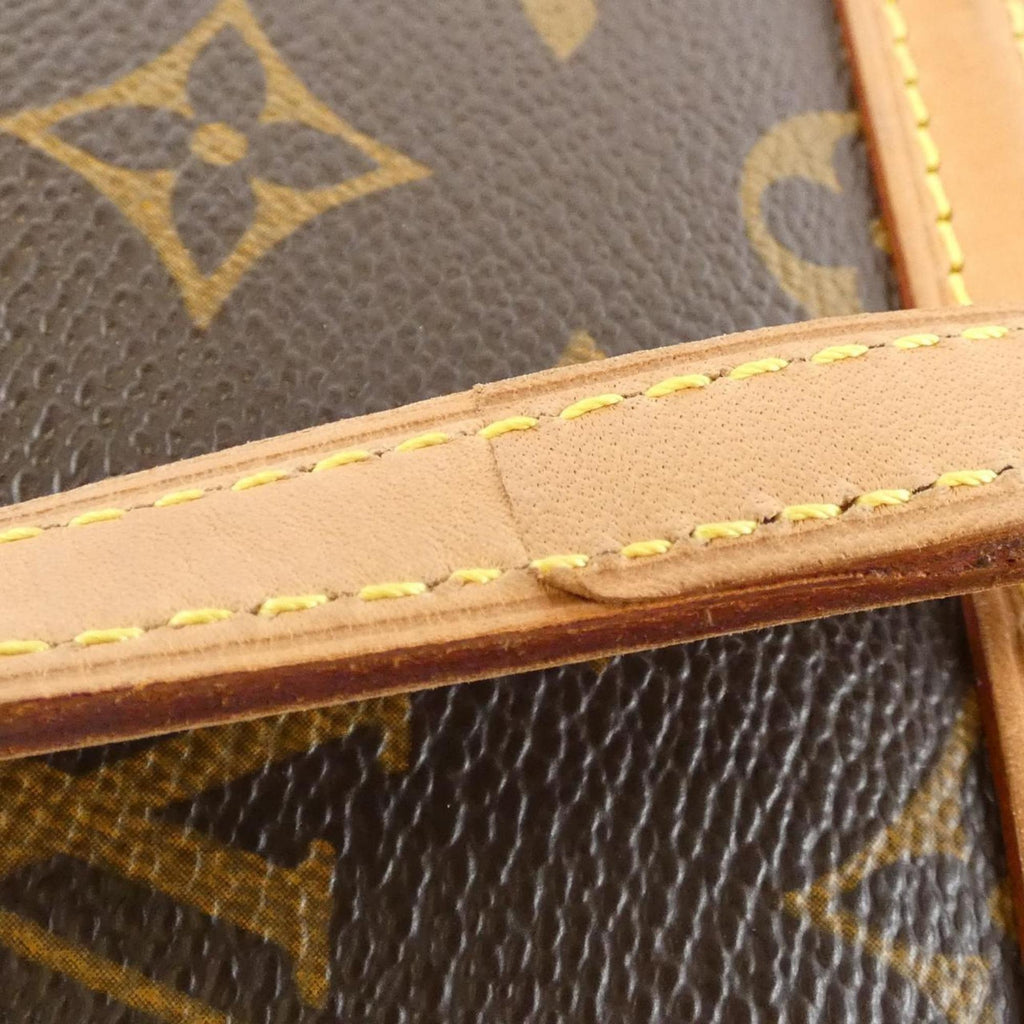 Louis Vuitton Marron Monogram Monogram Shoulder Bag (Pre-Owned)
