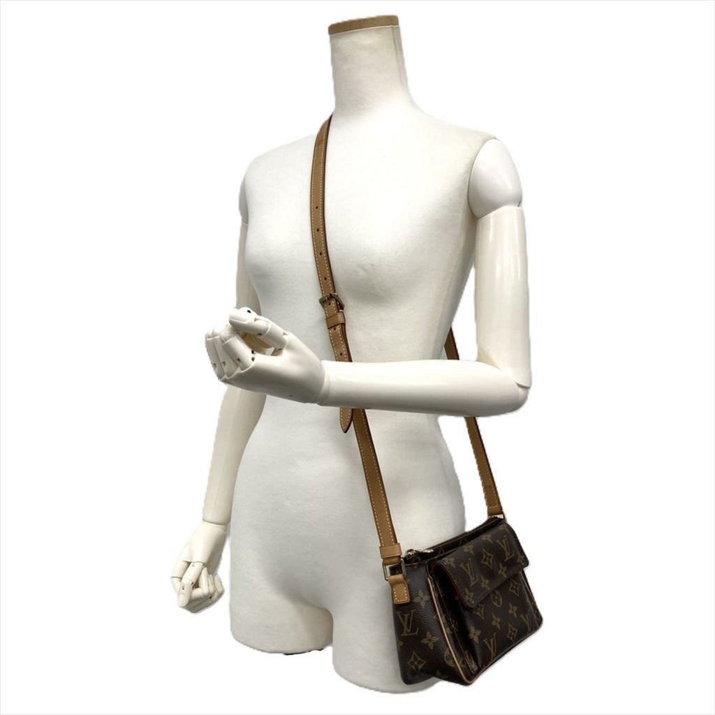 Louis Vuitton Monogram Brown Monogram Monogram Shoulder Bag (Pre-Owned)
