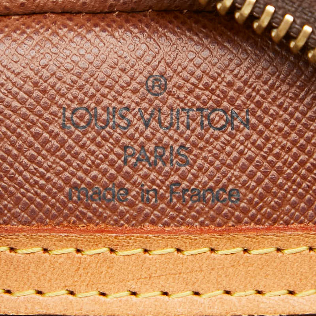 Louis Vuitton Brown Monogram Monogram Shoulder Bag (Pre-Owned)