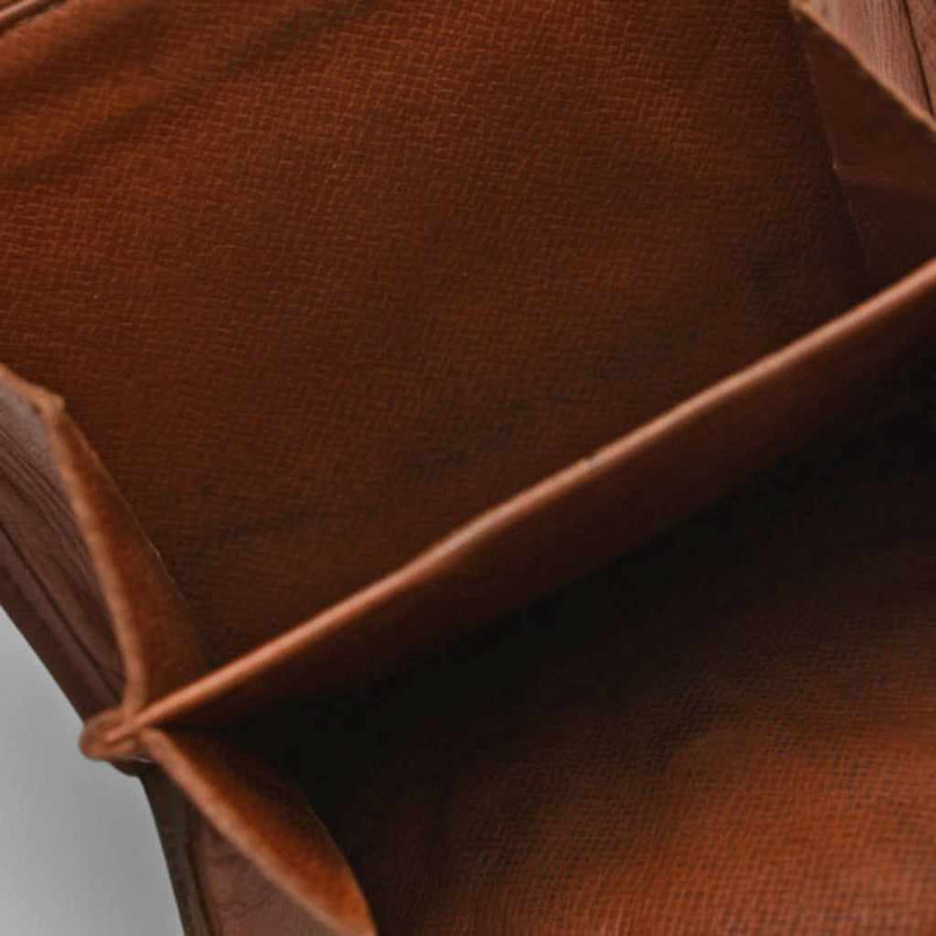 Louis Vuitton Brown Monogram Monogram Wallet (Bi-Fold) (Pre-Owned)