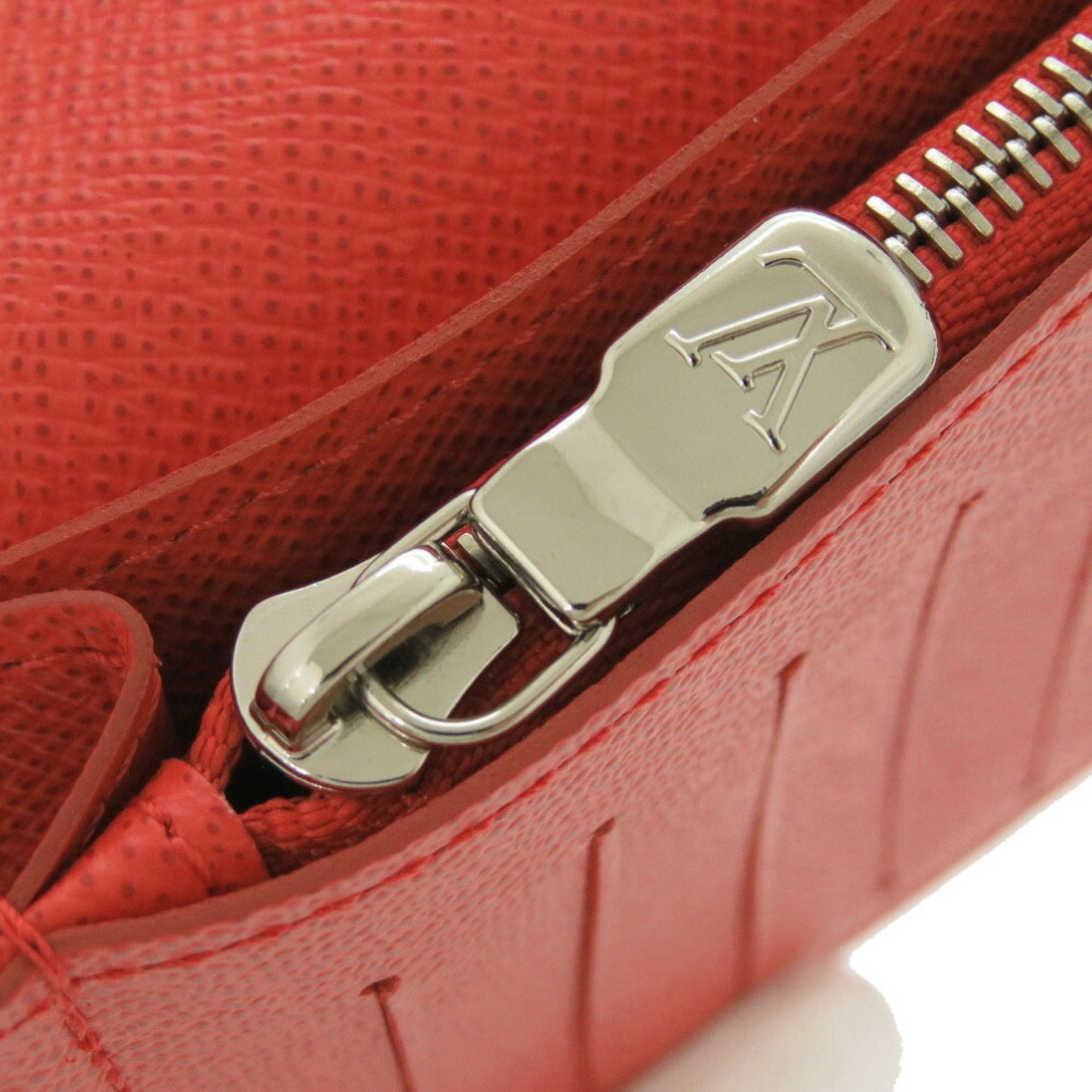 Louis Vuitton Red Color Epi Leather Long Wallet (Bi-Fold) (Pre-Owned)