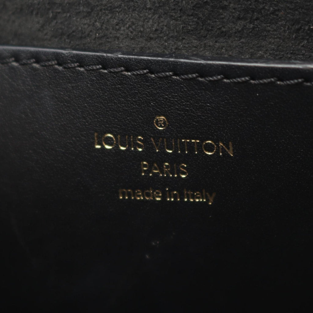 Louis Vuitton Black Leather Pochette Shoulder Bag (Pre-Owned)