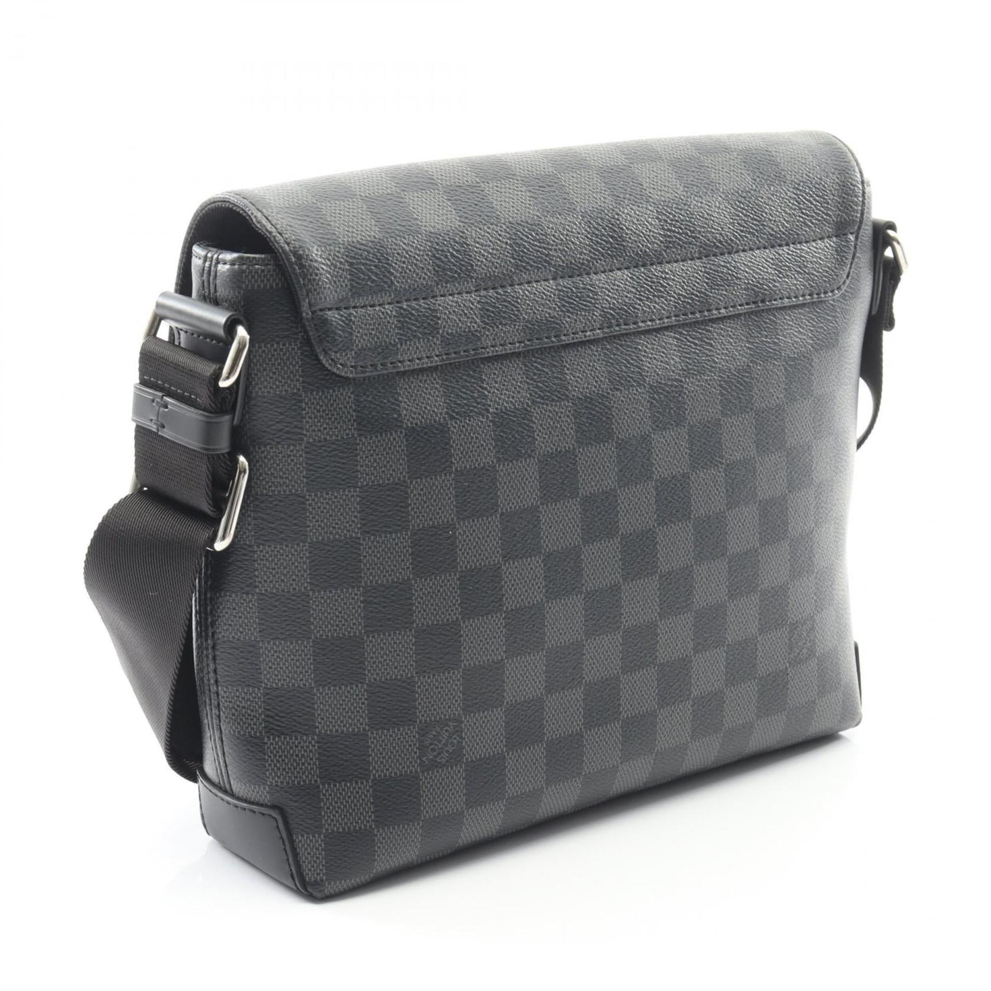 Louis Vuitton Black Coated Canvas Leather Shoulder Bag (Pre-Owned)