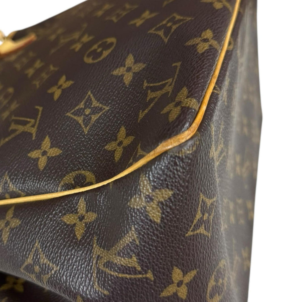 Louis Vuitton Brown Monogram Handbag (Pre-Owned)