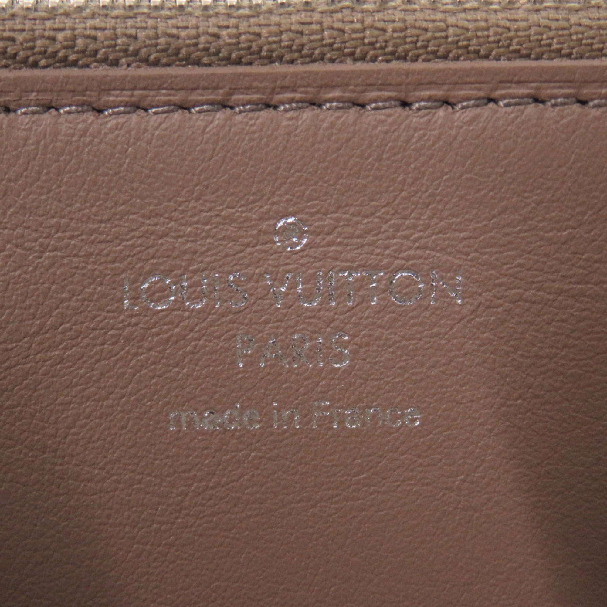Louis Vuitton Magnolia Pink Leather Long Wallet (Bi-Fold) (Pre-Owned)