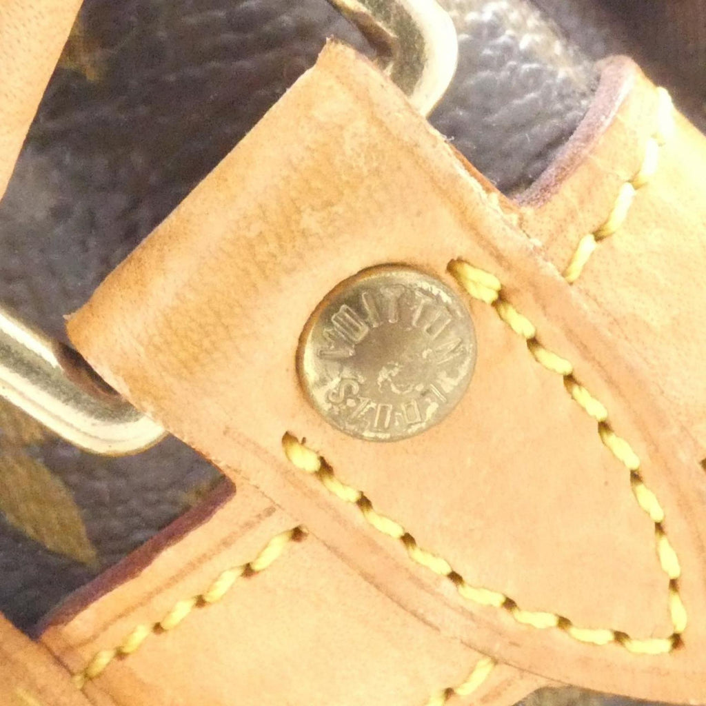 Louis Vuitton Brown Coated Canvas Shoulder Bag (Pre-Owned)