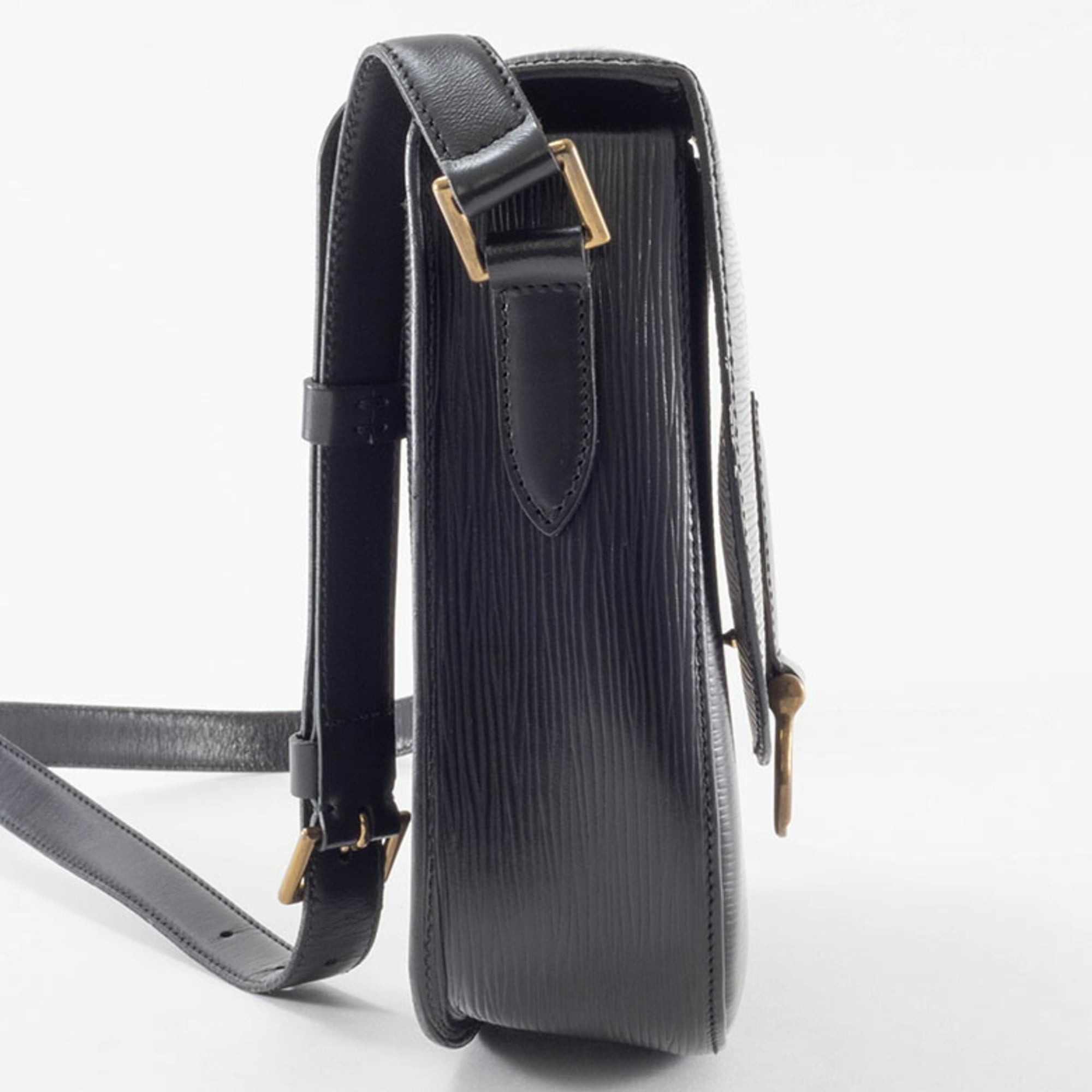 Louis Vuitton Black Epi Leather Shoulder Bag (Pre-Owned)