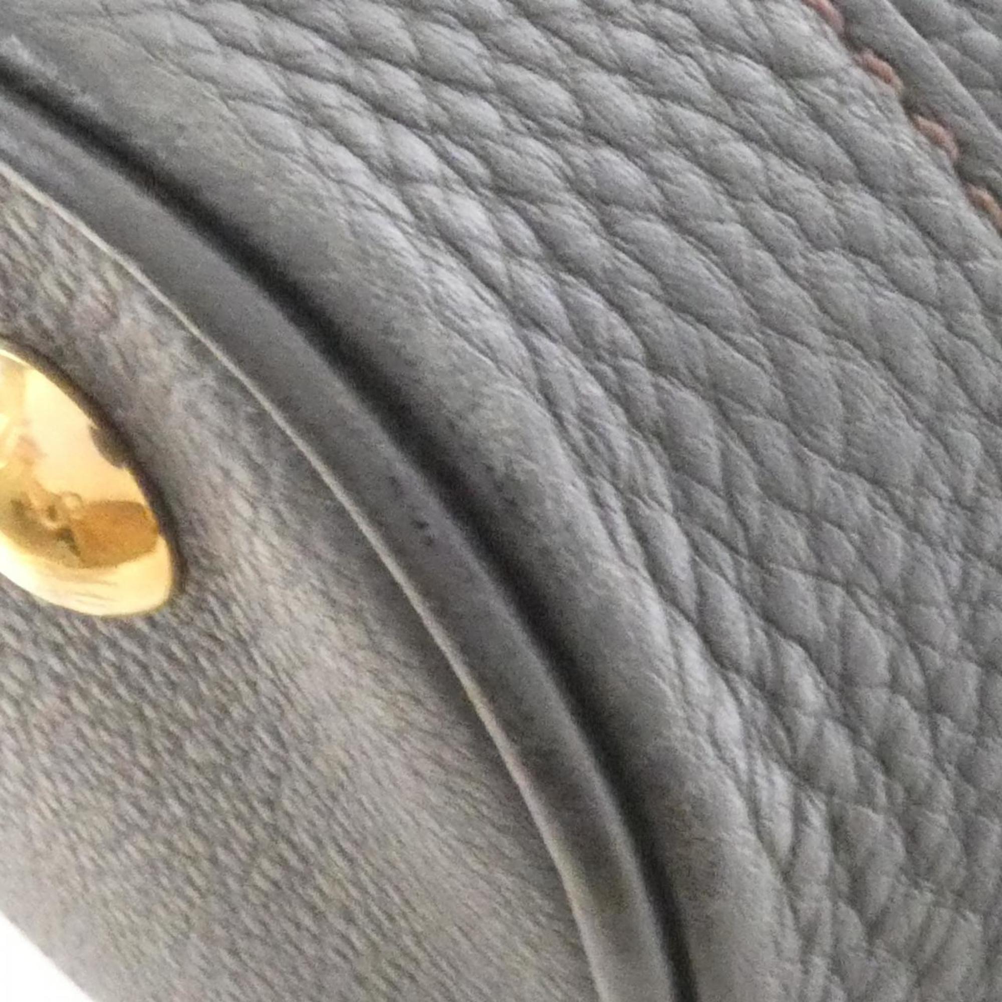 Louis Vuitton Mahina Black Leather Handbag (Pre-Owned)