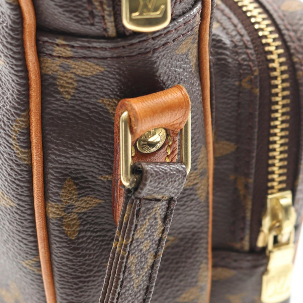 Louis Vuitton Brown Coated Canvas Leather Shoulder Bag (Pre-Owned)