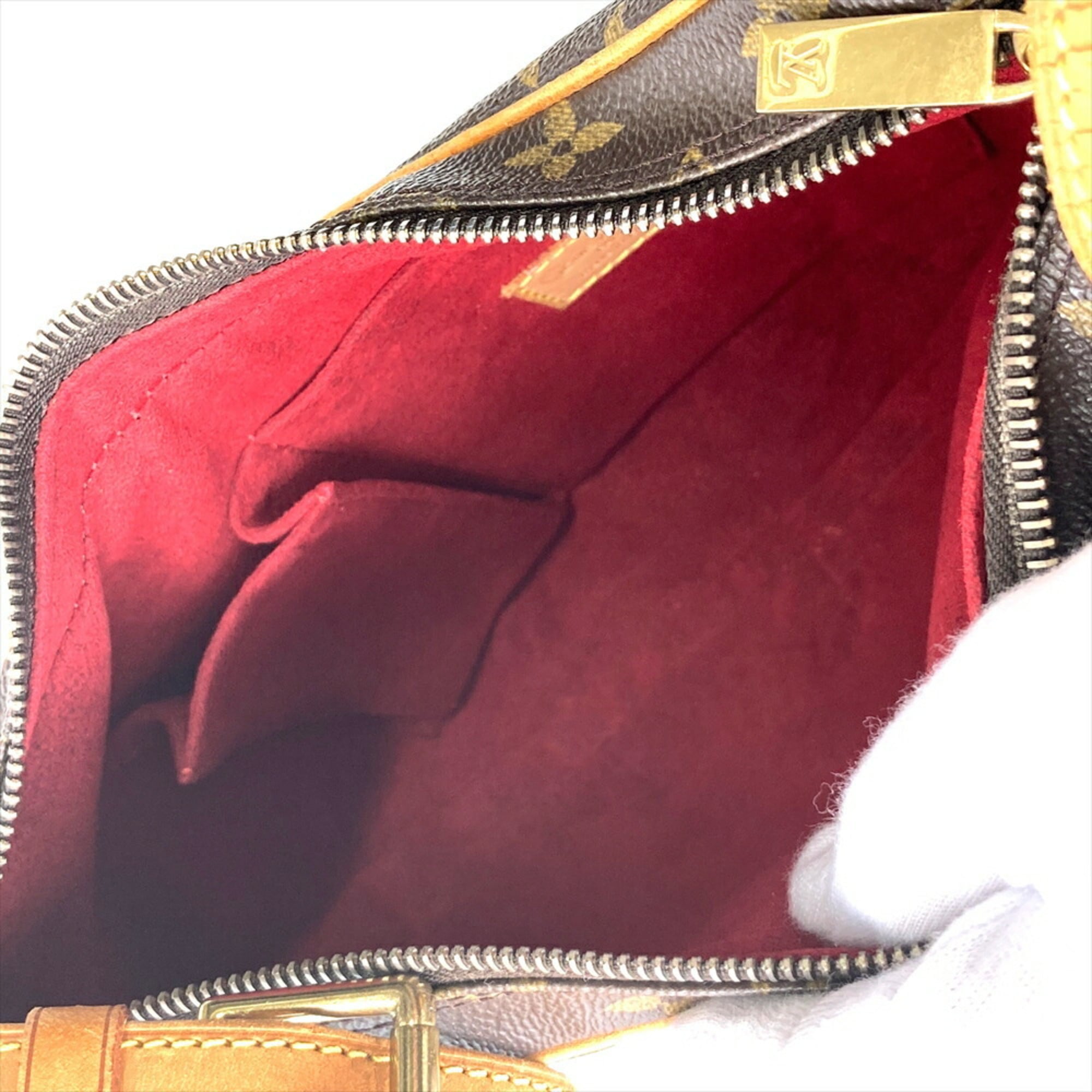 Croissant Handbag Monogram Canvas MM