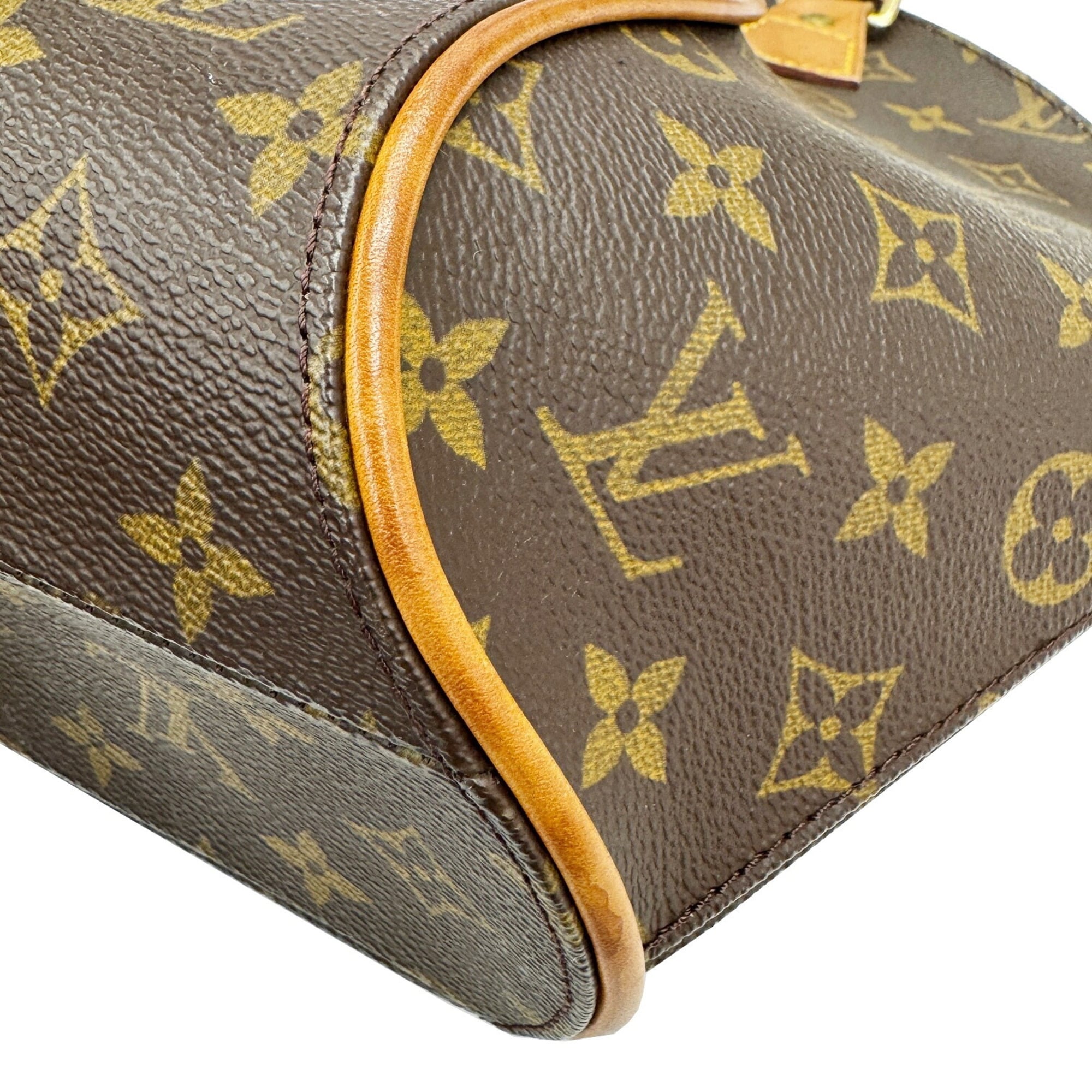 Louis Vuitton Brown Monogram Canvas Handbag (Pre-Owned)