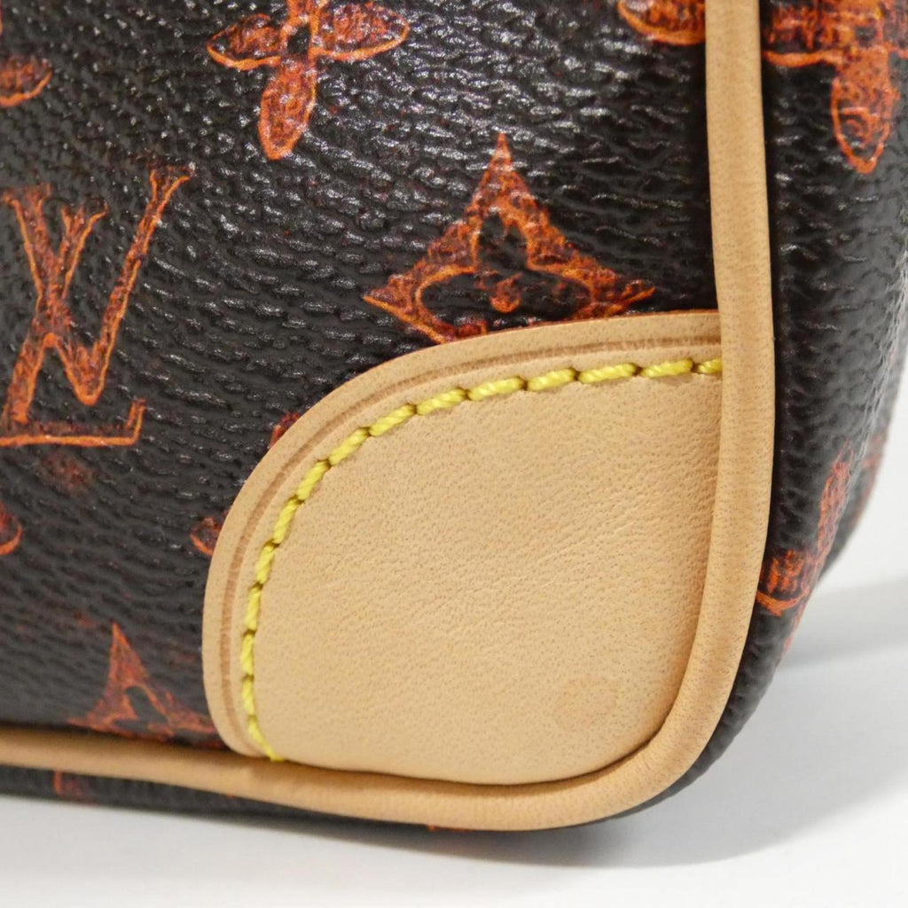 Louis Vuitton Marron Coated Canvas Shoulder Bag (Pre-Owned)