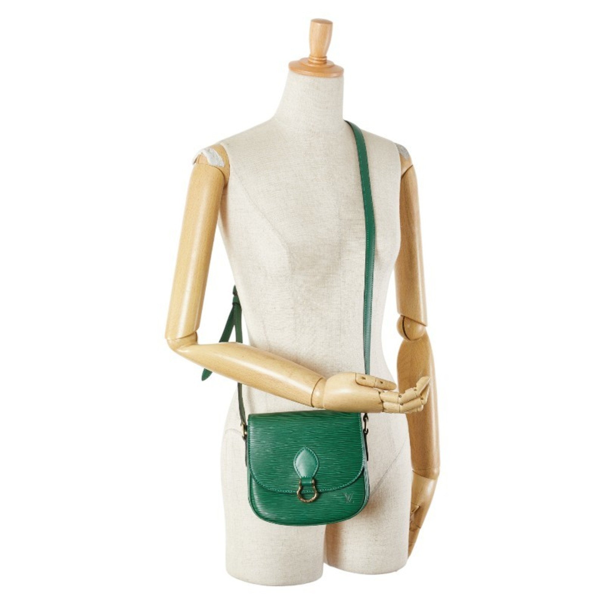Louis Vuitton Epi Borneo Green Leather Shoulder Bag (Pre-Owned)