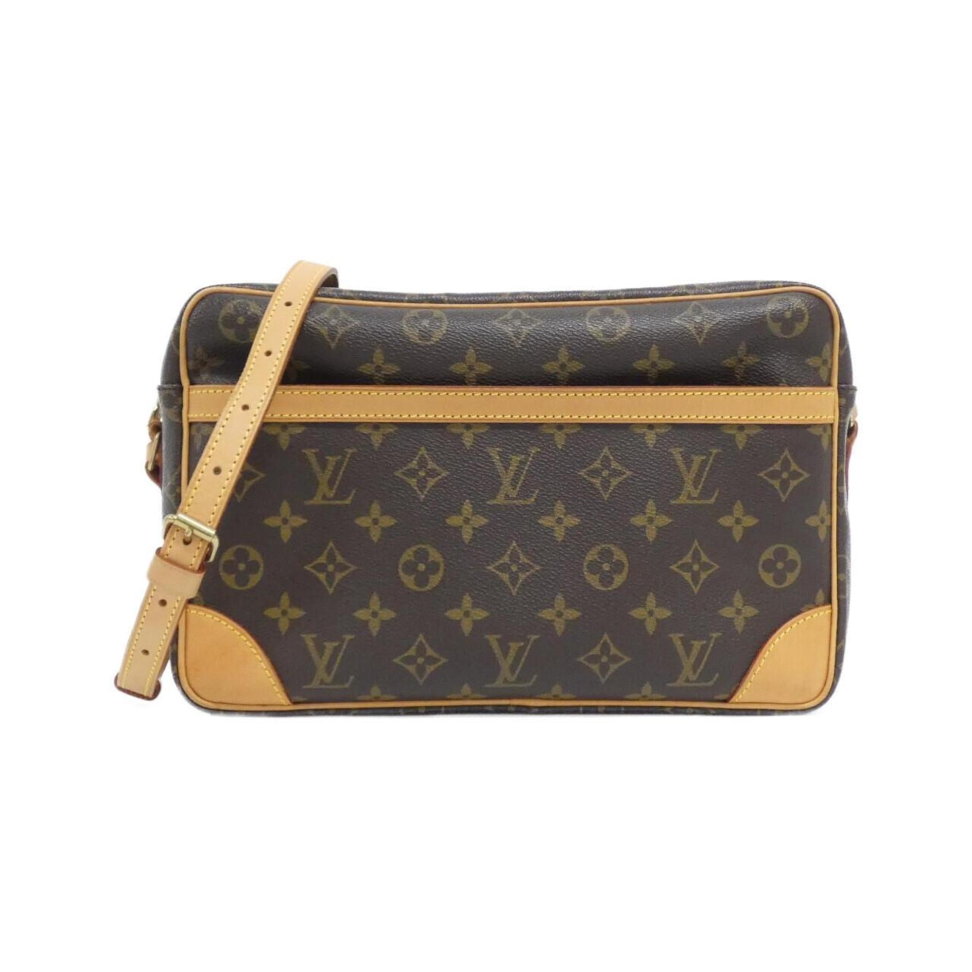 Louis Vuitton Brown Coated Canvas Shoulder Bag (Pre-Owned)
