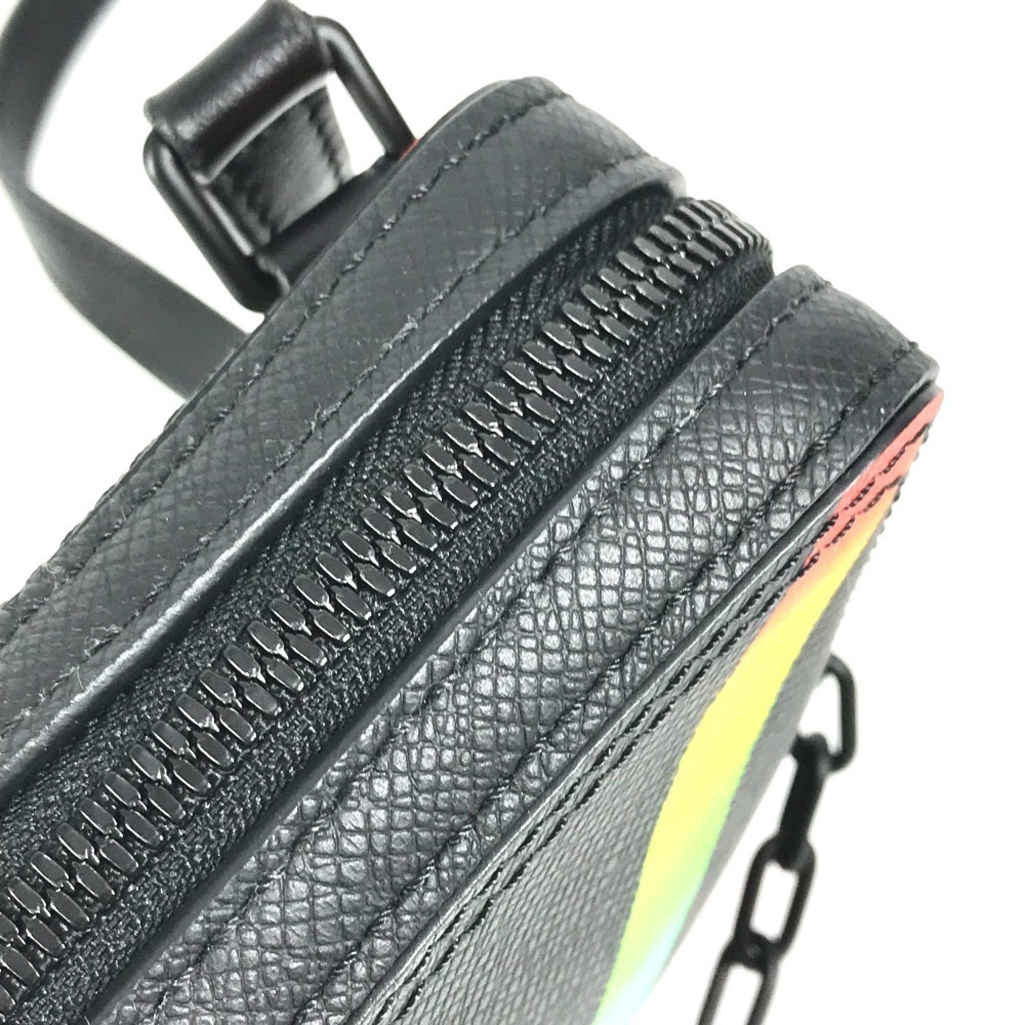Louis Vuitton Black Multi-Color Taiga Leather Pochette Shoulder Bag (Pre-Owned)