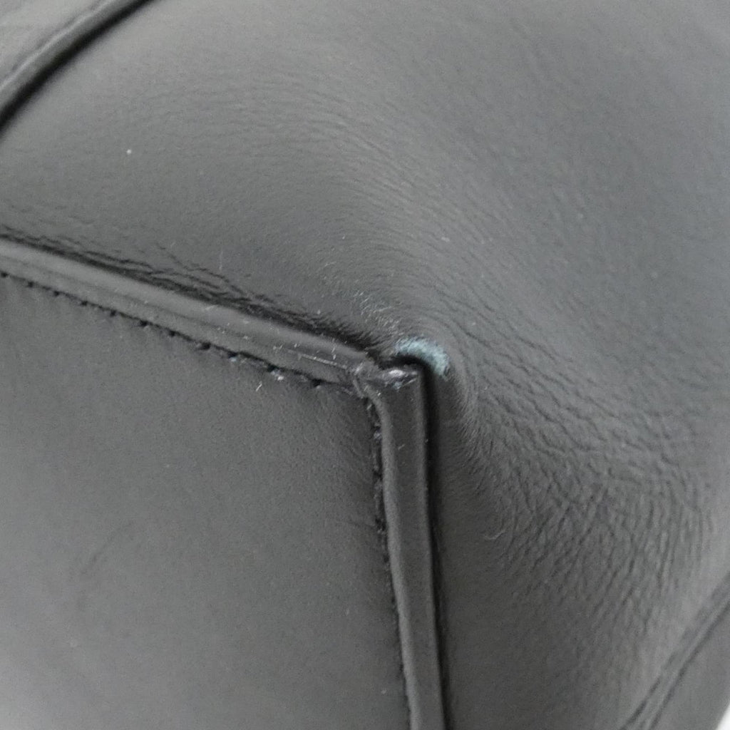 Louis Vuitton Black Infini Onyx Leather Handbag (Pre-Owned)