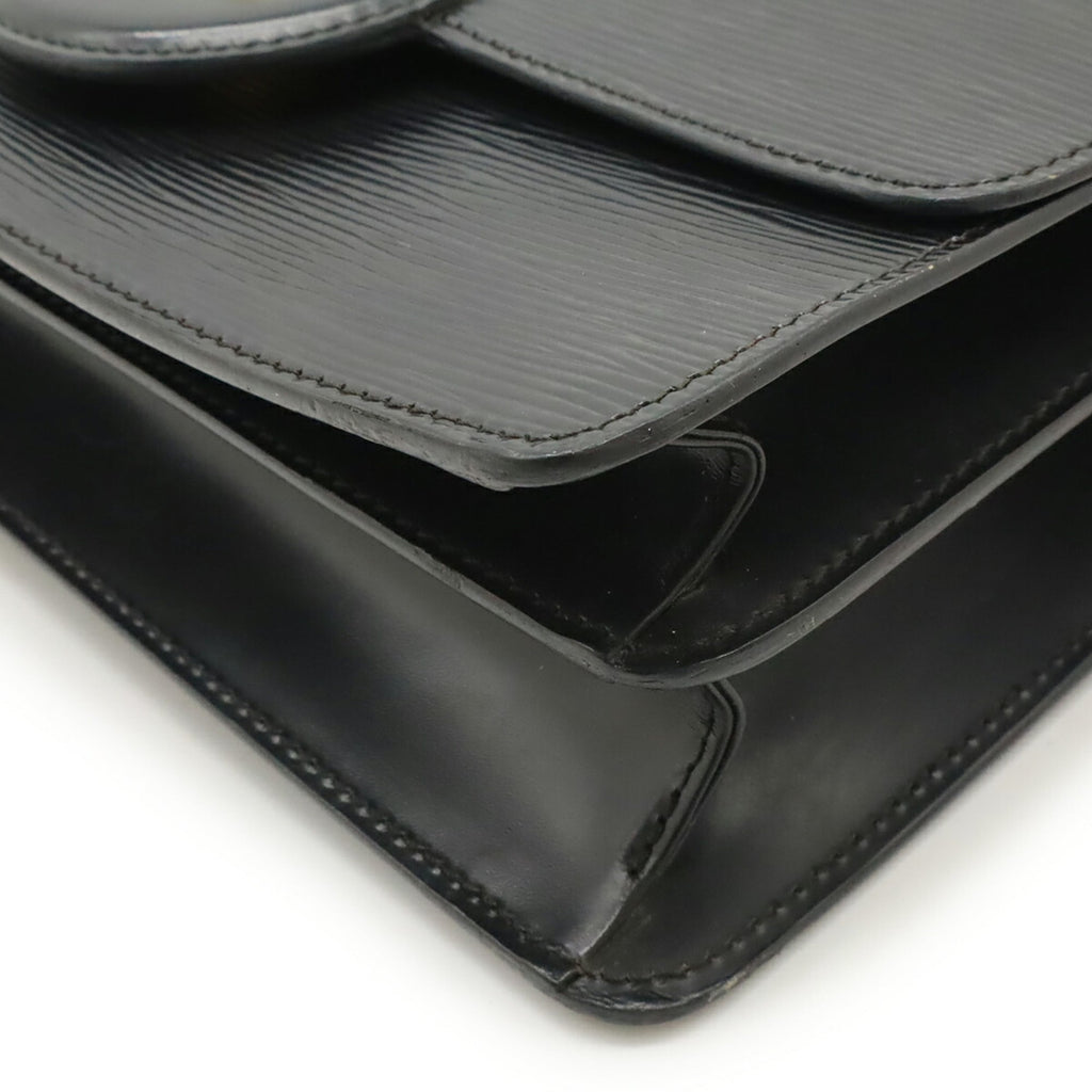 Louis Vuitton Epi Black Noir Epi Leather Pochette Shoulder Bag (Pre-Owned)