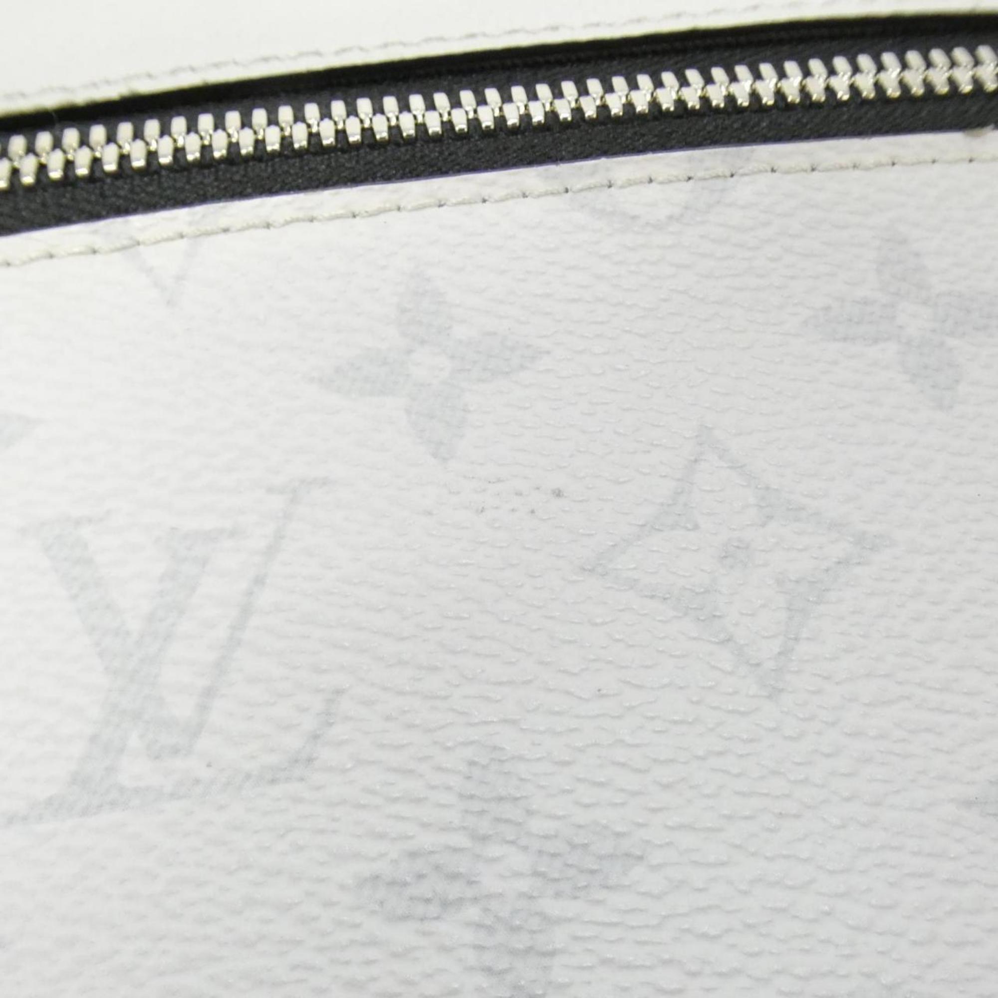 Louis Vuitton White Taigarama Shoulder Bag (Pre-Owned)