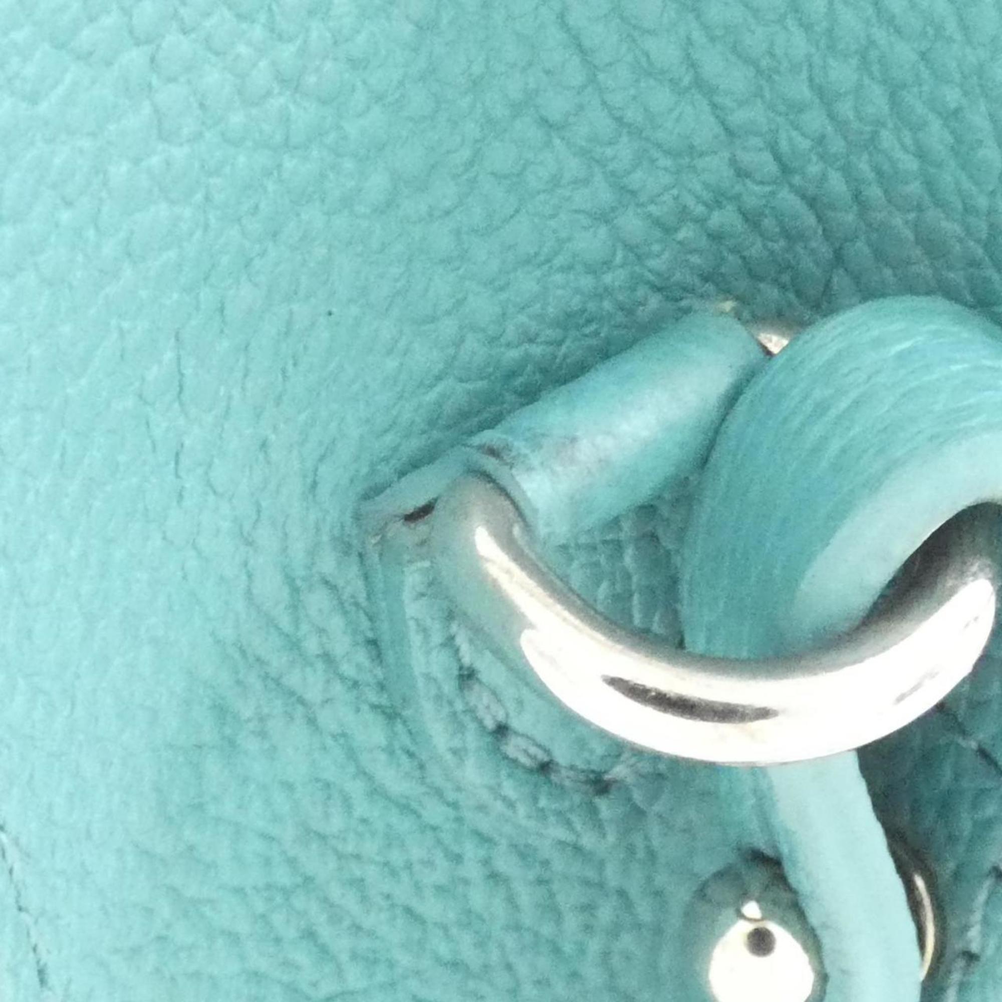 Louis Vuitton Turquoise Leather Handbag (Pre-Owned)