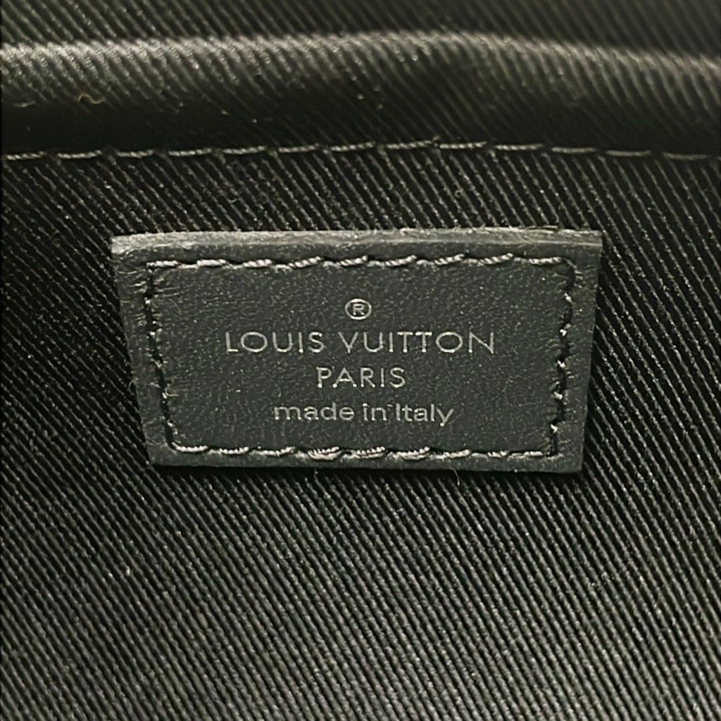 Louis Vuitton Epi Black Epi Leather Handbag (Pre-Owned)