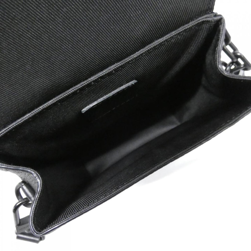 Louis Vuitton Black Leather Shoulder Bag (Pre-Owned)