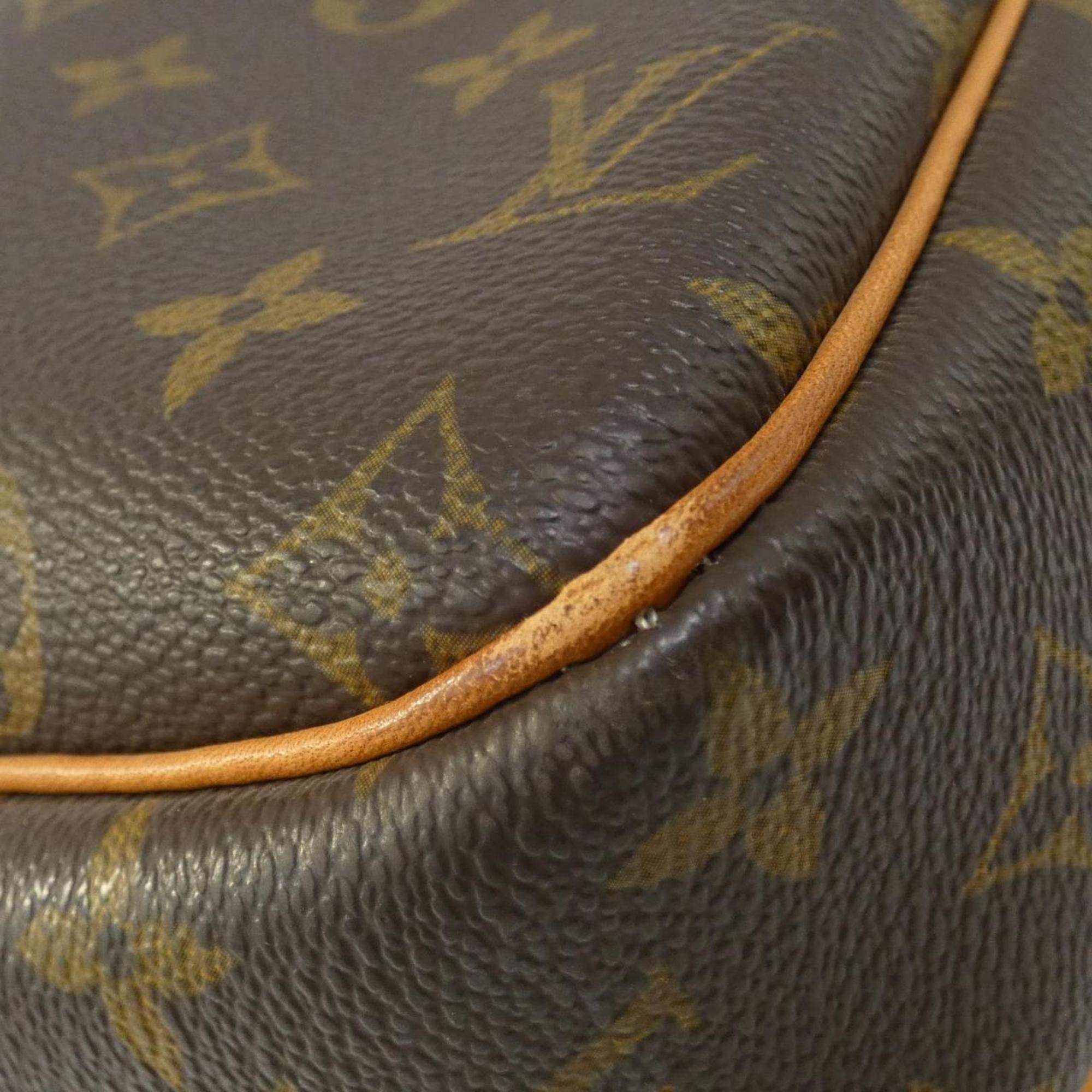 Louis Vuitton Marron Coated Canvas Shoulder Bag (Pre-Owned)