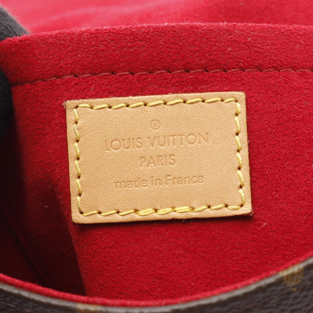 Louis Vuitton Brown Monogram Monogram Shoulder Bag (Pre-Owned)