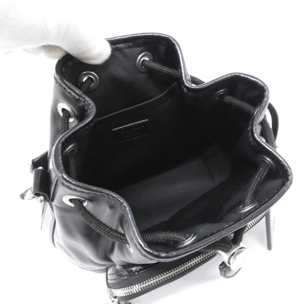 Louis Vuitton Black Leather Shoulder Bag (Pre-Owned)