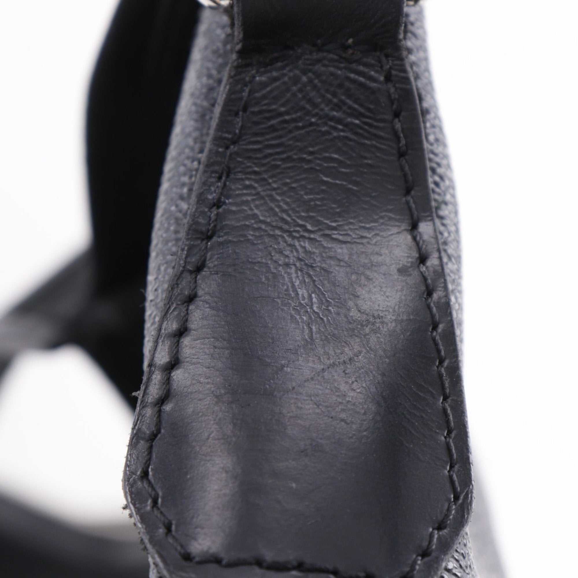 Louis Vuitton Black Damier Graphite Canvas Shoulder Bag (Pre-Owned)