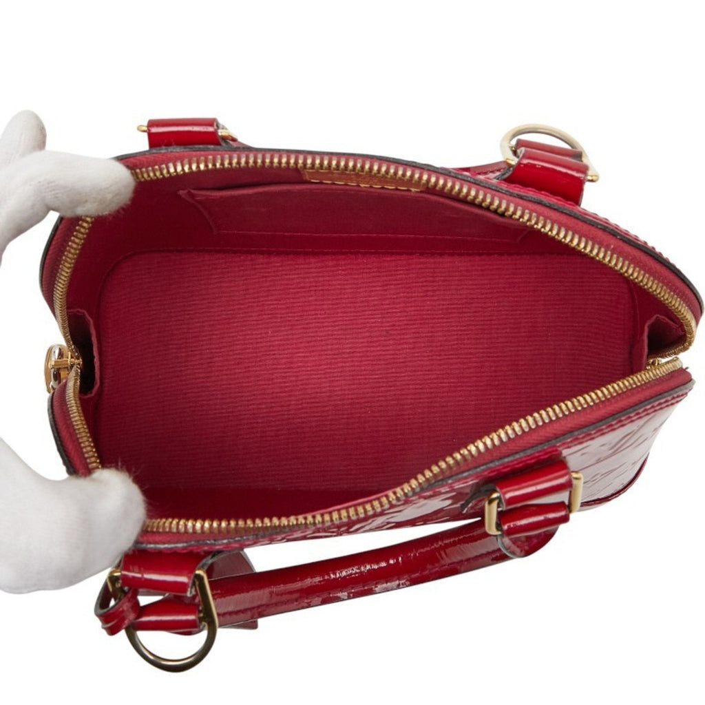 Louis Vuitton Pomme D'amour Red Color Patent Leather Handbag Shoulder Bag (Pre-Owned)
