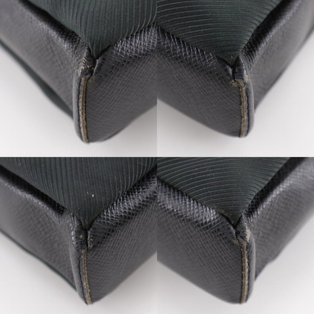 Louis Vuitton Black Noir Taiga Leather Shoulder Bag (Pre-Owned)