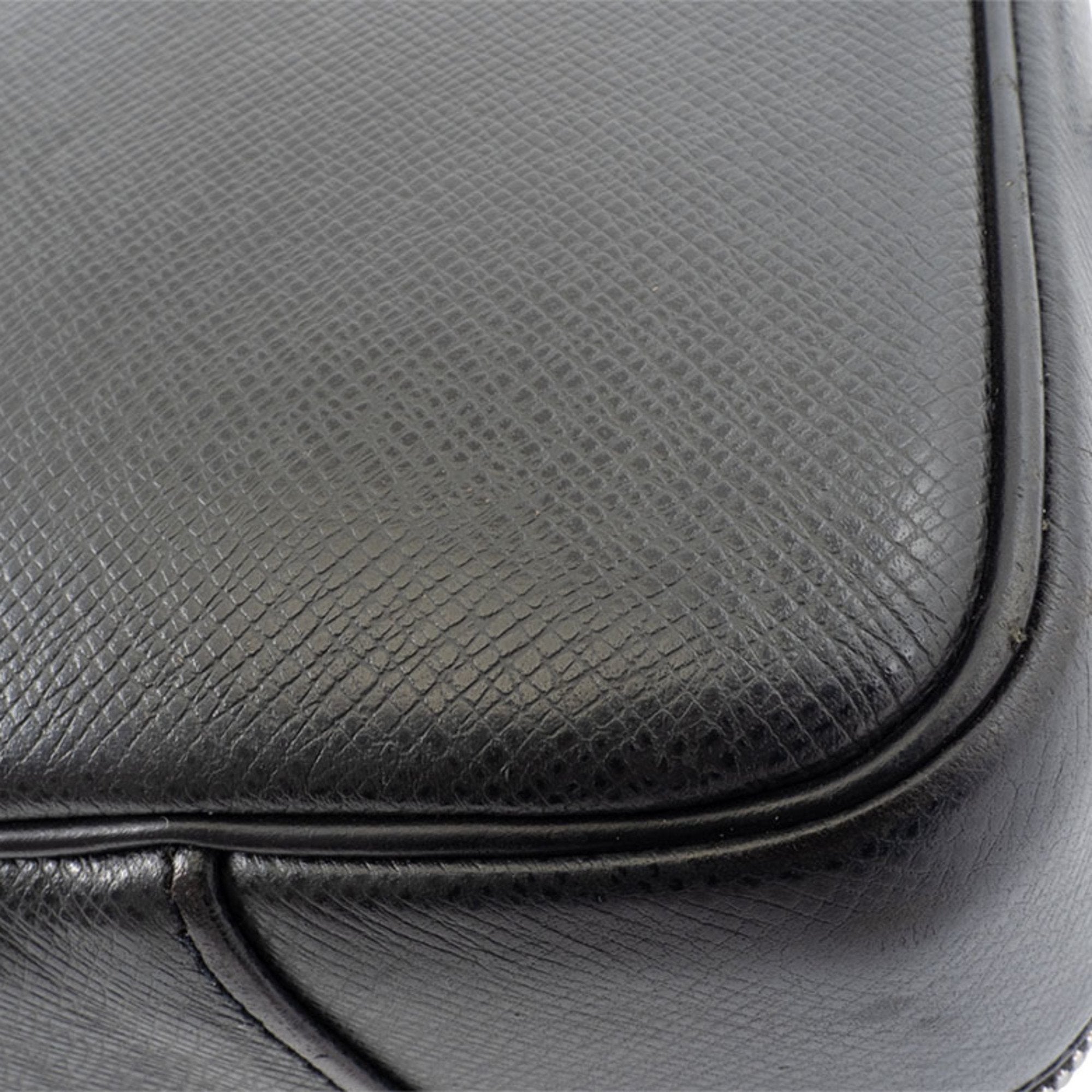 Louis Vuitton Ardoise Taiga Leather Shoulder Bag (Pre-Owned)