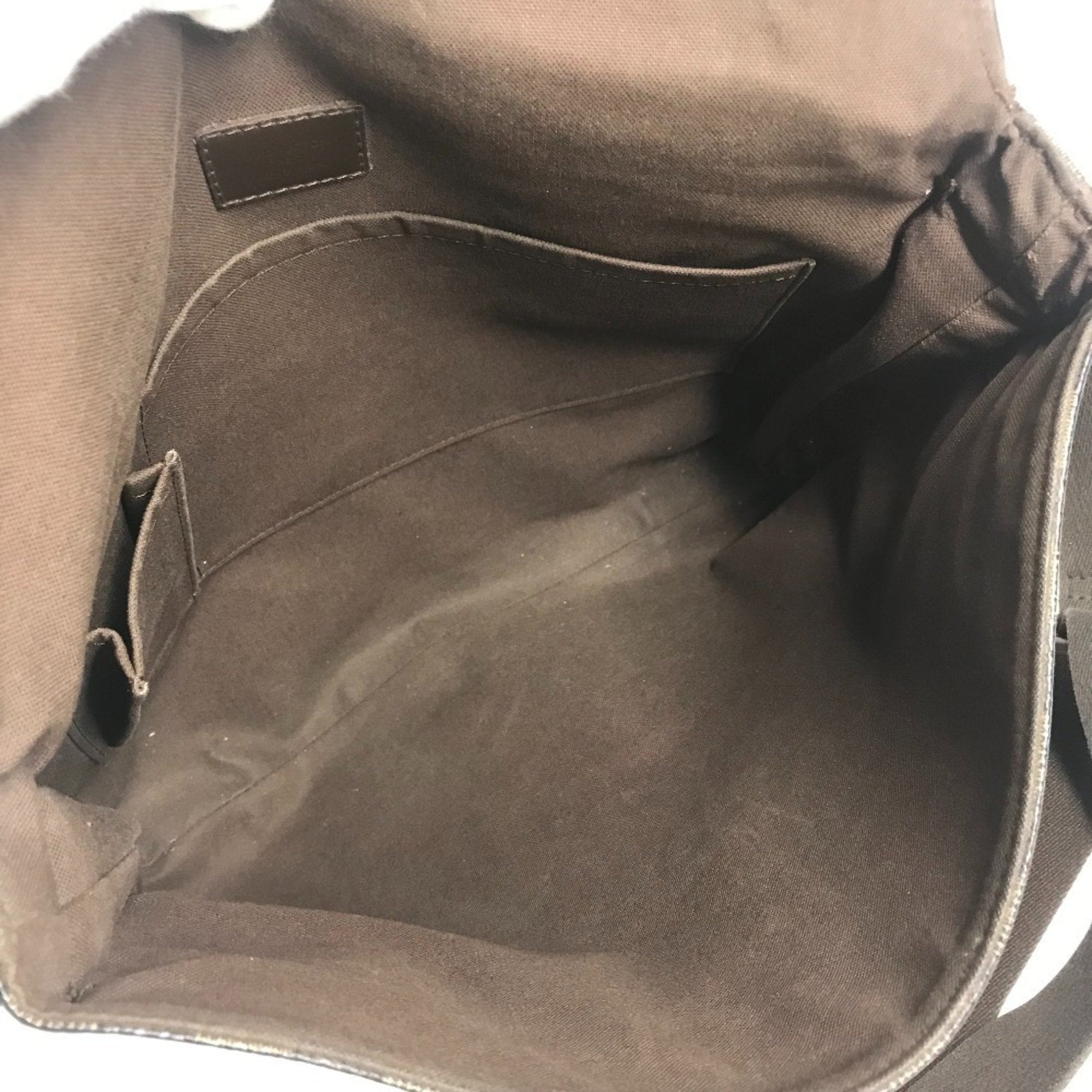 Louis Vuitton Brown Ebene Damier Canvas Messenger Bag Shoulder Bag (Pre-Owned)