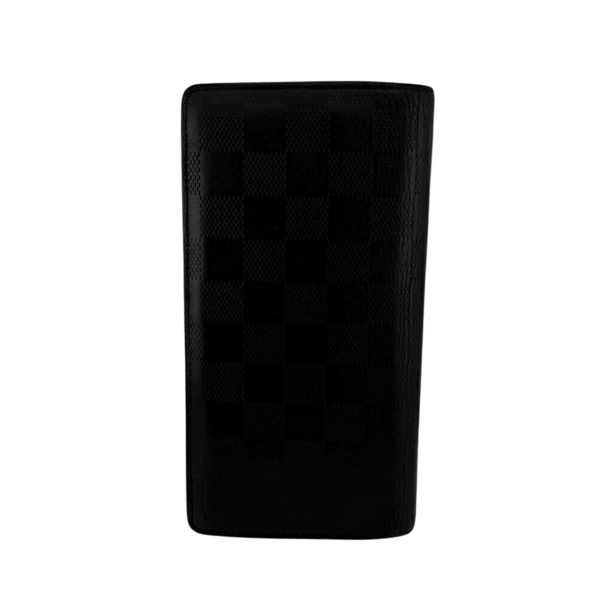 Louis Vuitton Black Leather (Pre-Owned)