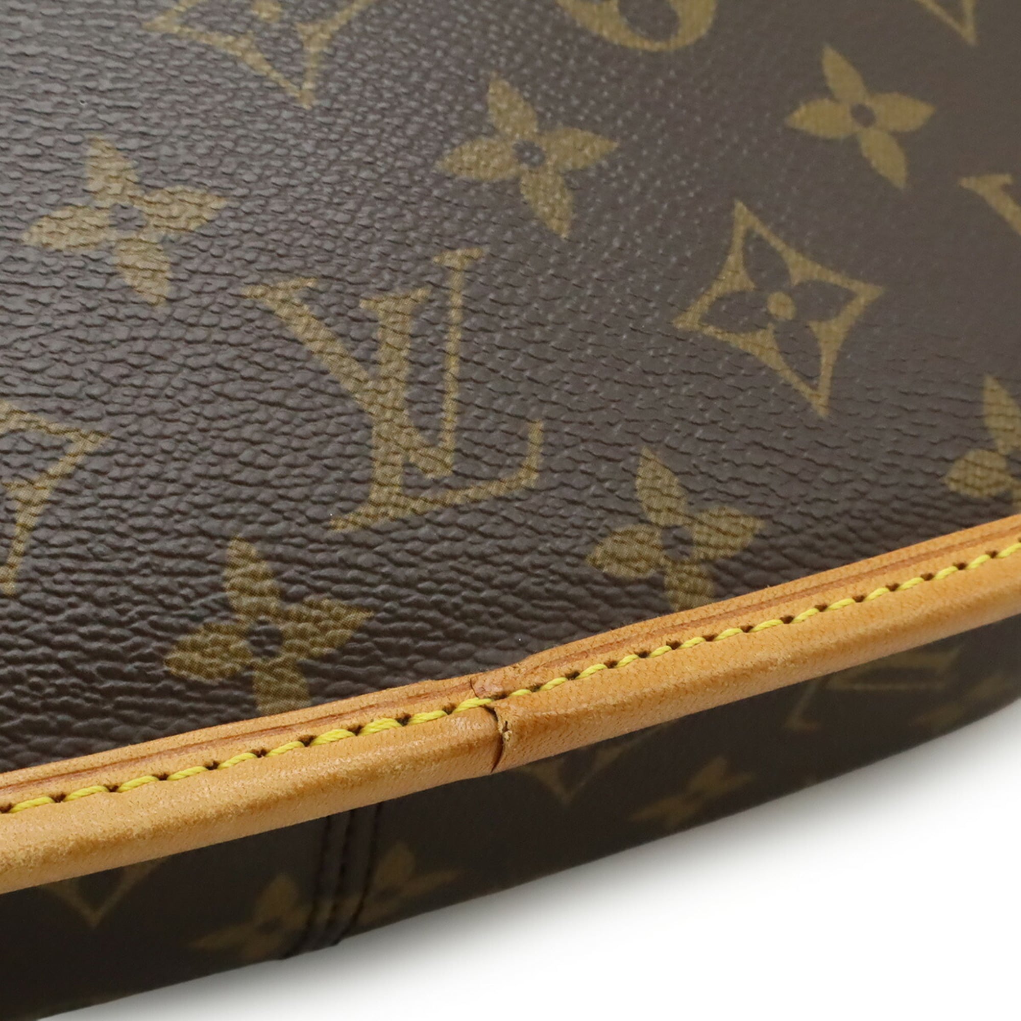 Louis Vuitton Monogram Brown Monogram Shoulder Bag (Pre-Owned)