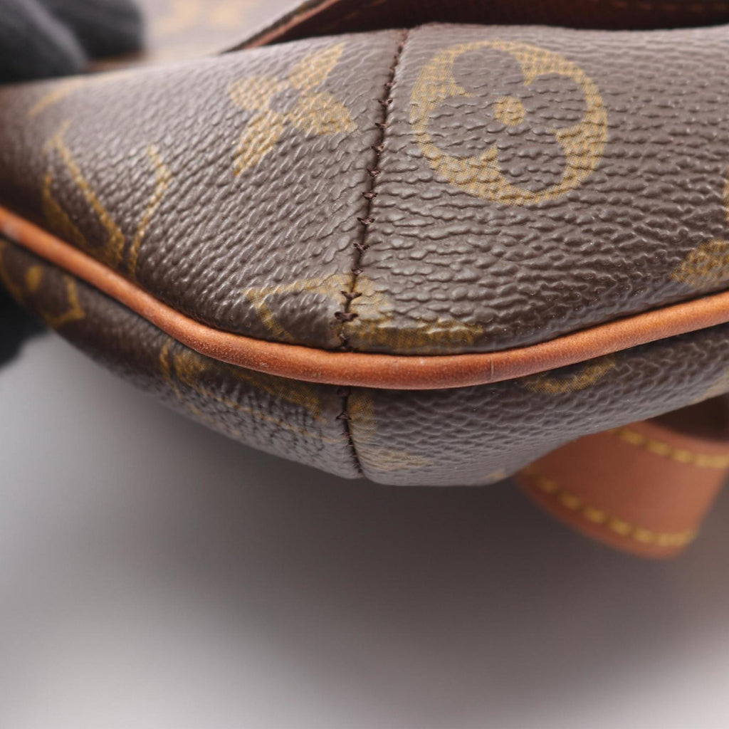 Louis Vuitton Brown Monogram Coated Canvas Leather Shoulder Bag (Pre-Owned)