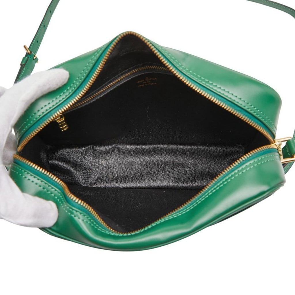 Louis Vuitton Borneo Green Leather Shoulder Bag (Pre-Owned)