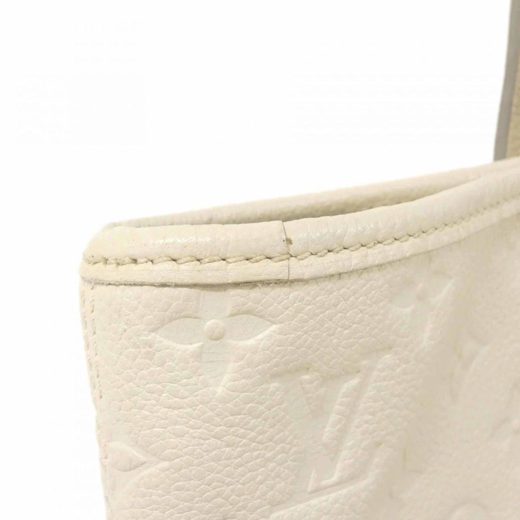 Louis Vuitton Beige Leather Handbag (Pre-Owned)