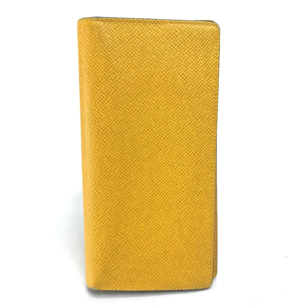 Louis Vuitton Taiga Jaune Yellow Taiga Leather Long Wallet (Bi-Fold) (Pre-Owned)
