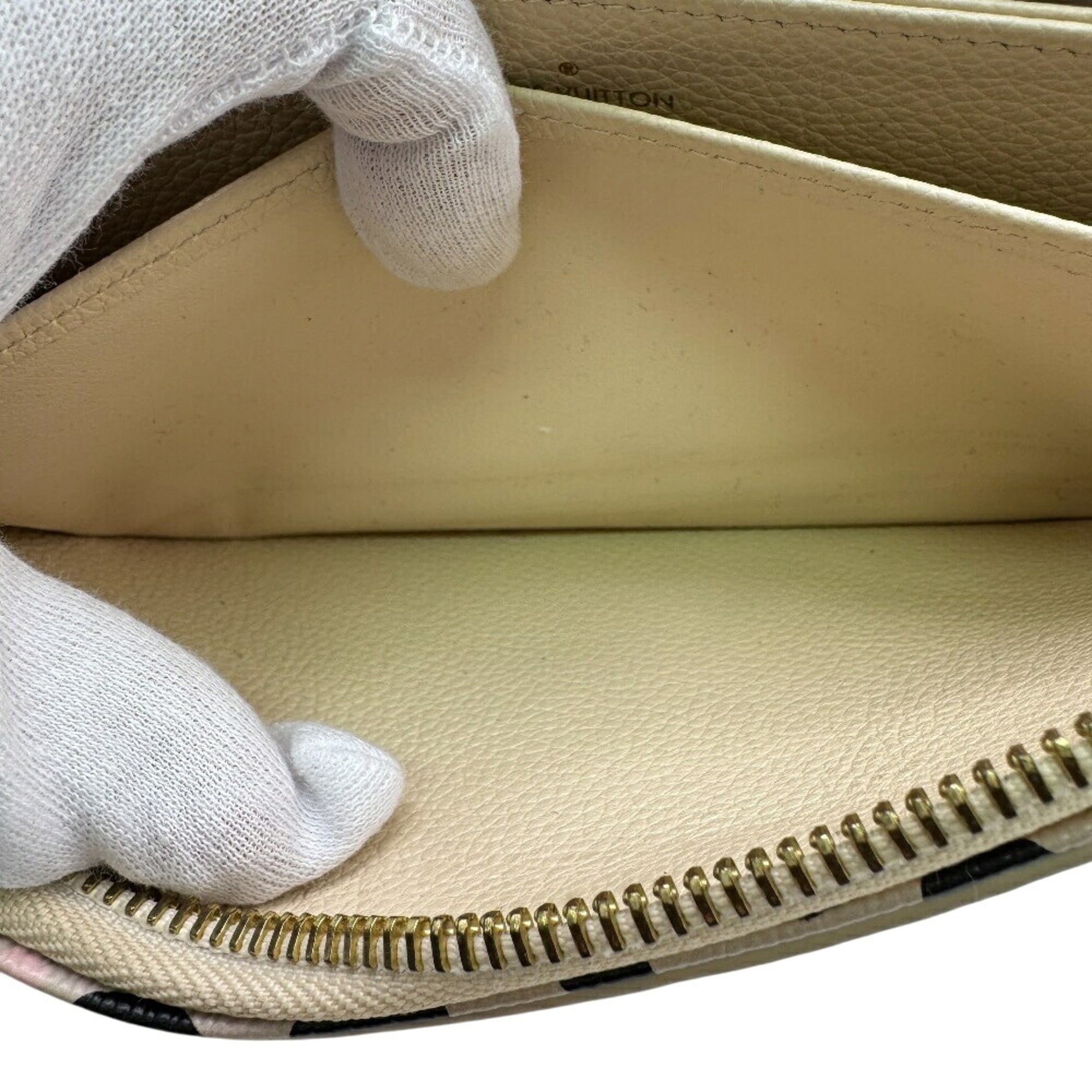 Louis Vuitton Beige Leather Long Wallet (Bi-Fold) (Pre-Owned)