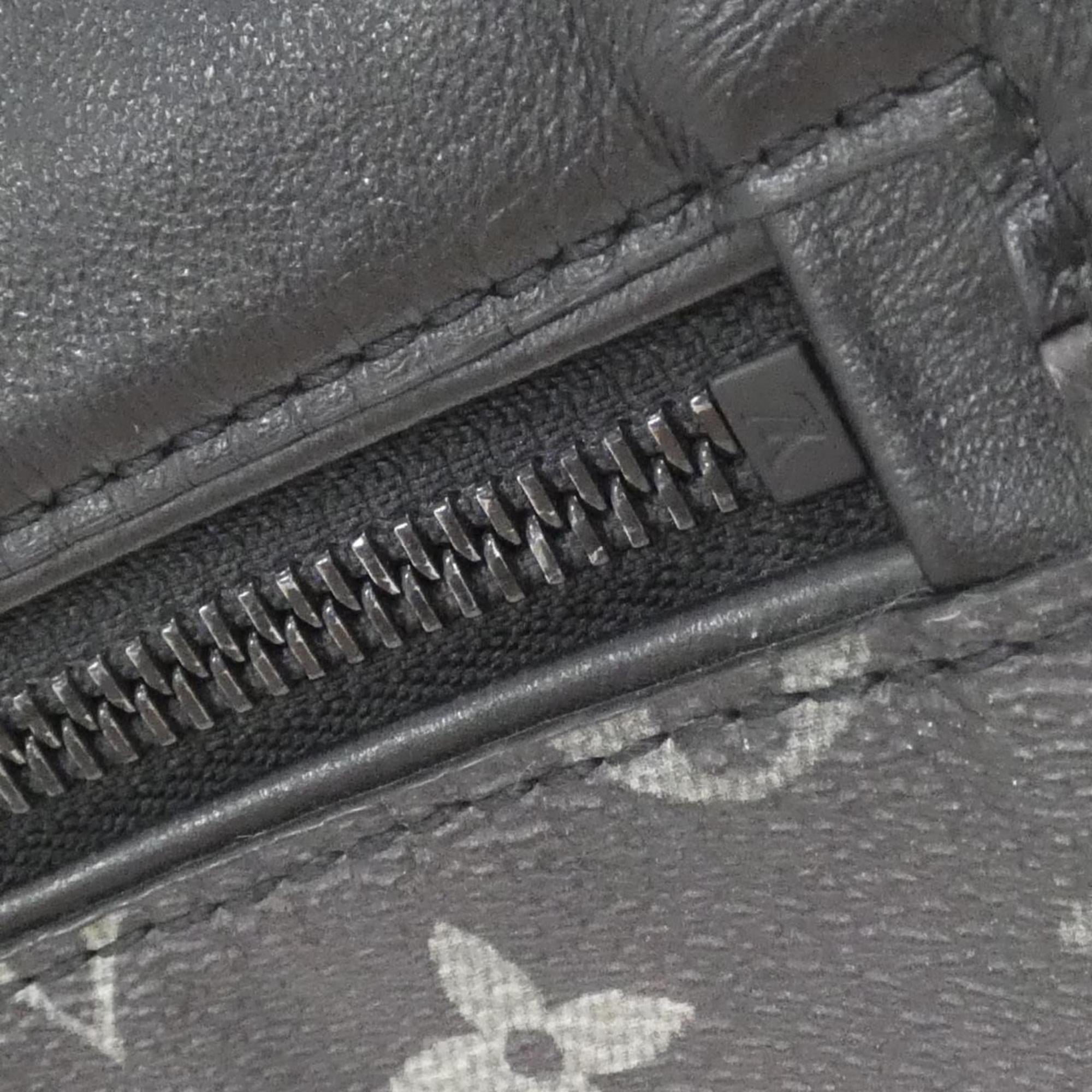 Louis Vuitton Silver Coated Canvas Shoulder Bag (Pre-Owned)