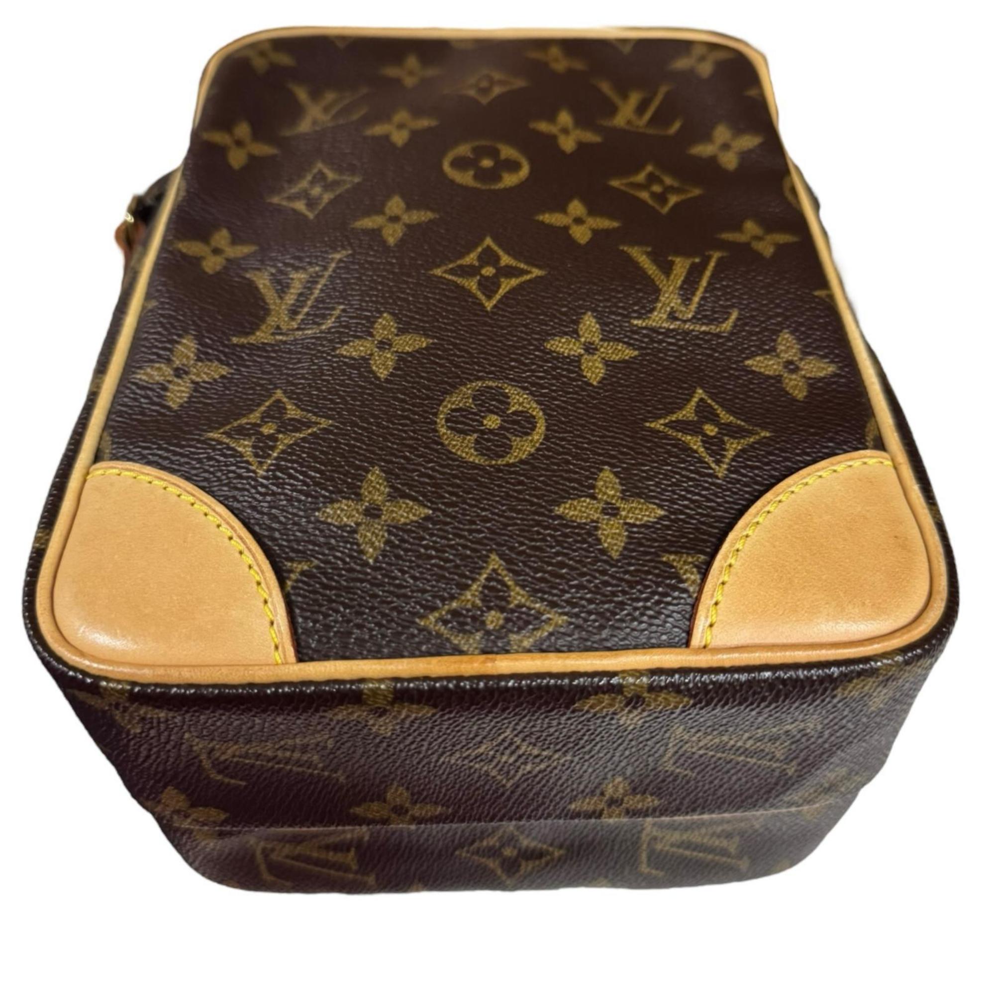 Louis Vuitton Monogram Brown Monogram Monogram Shoulder Bag (Pre-Owned)
