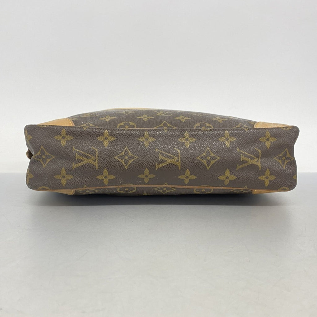 Trocadero Handbag Monogram Canvas 27