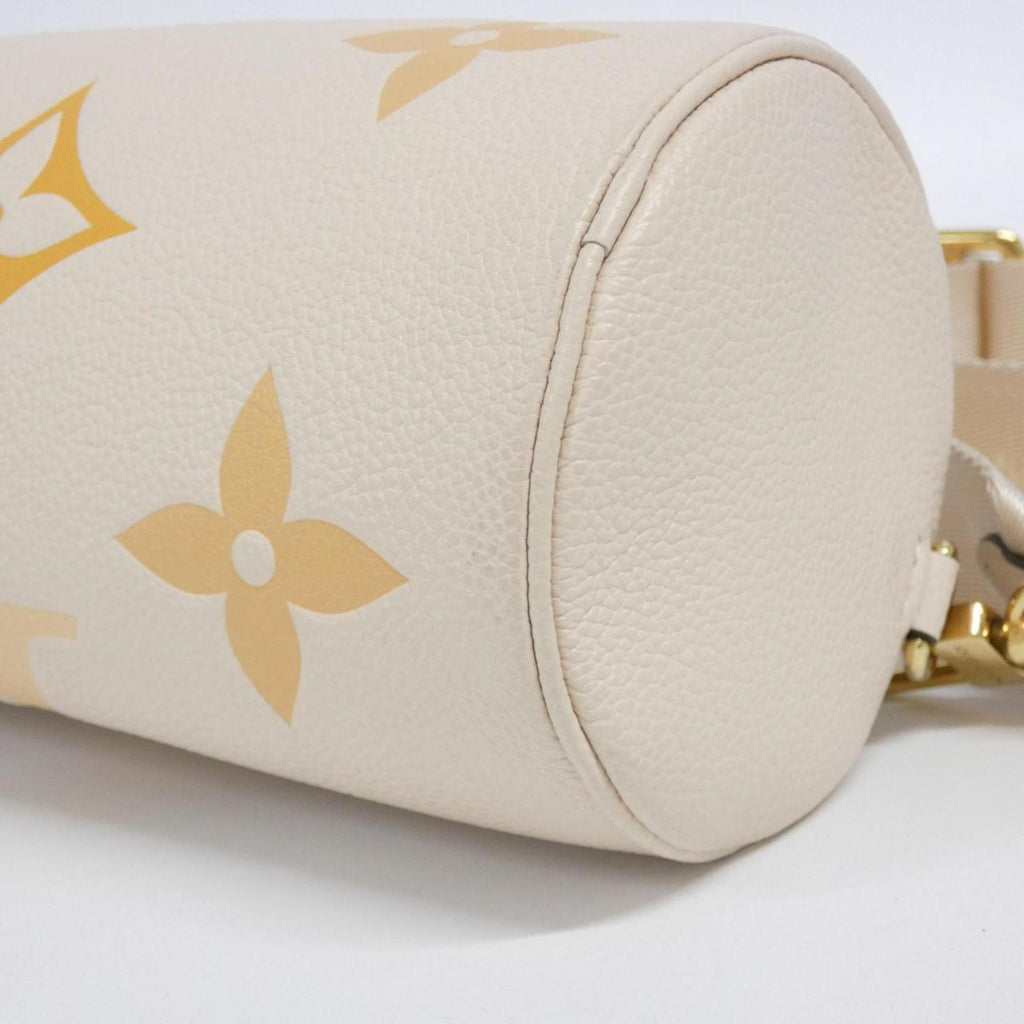 Louis Vuitton Cream Saffron White Leather Shoulder Bag (Pre-Owned)