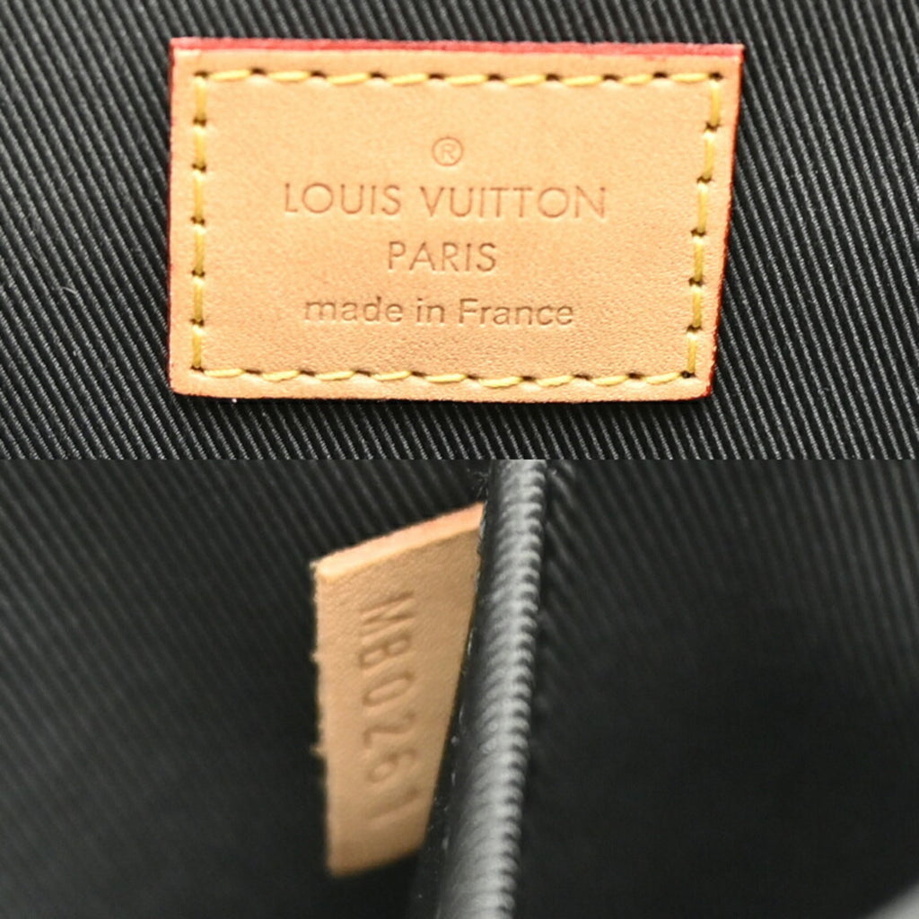Louis Vuitton Damier Blue Damier Canvas Galle Pvc Fanny Pack (Pre-Owned)
