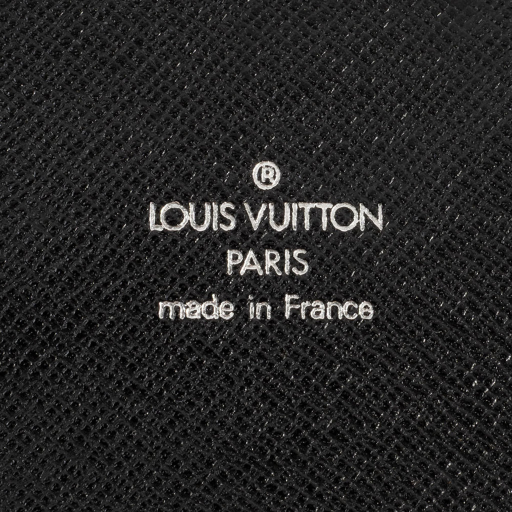 Louis Vuitton Black Taiga Leather Leather Long Bill Wallet (Bi-Fold) (Pre-Owned)