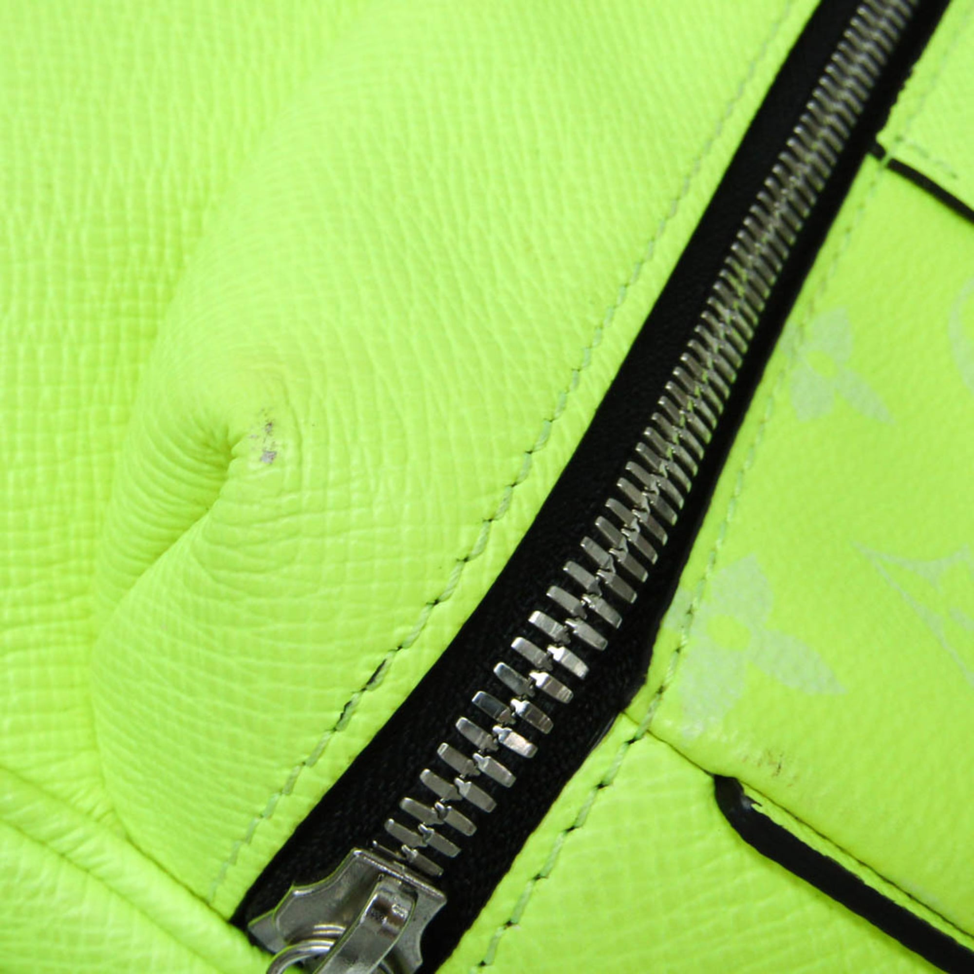 Outdoor Messenger Bag Monogram Taigarama