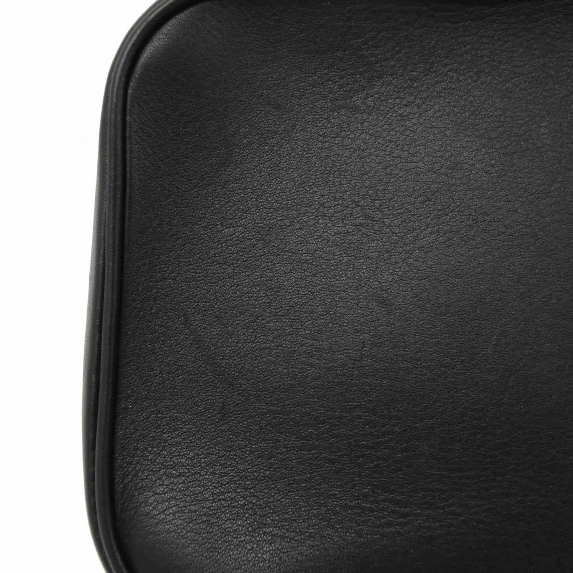 Louis Vuitton Black Leather Shoulder Bag (Pre-Owned)